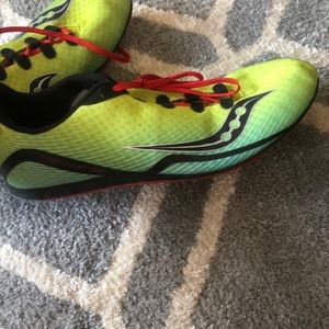 Men’s track spikes